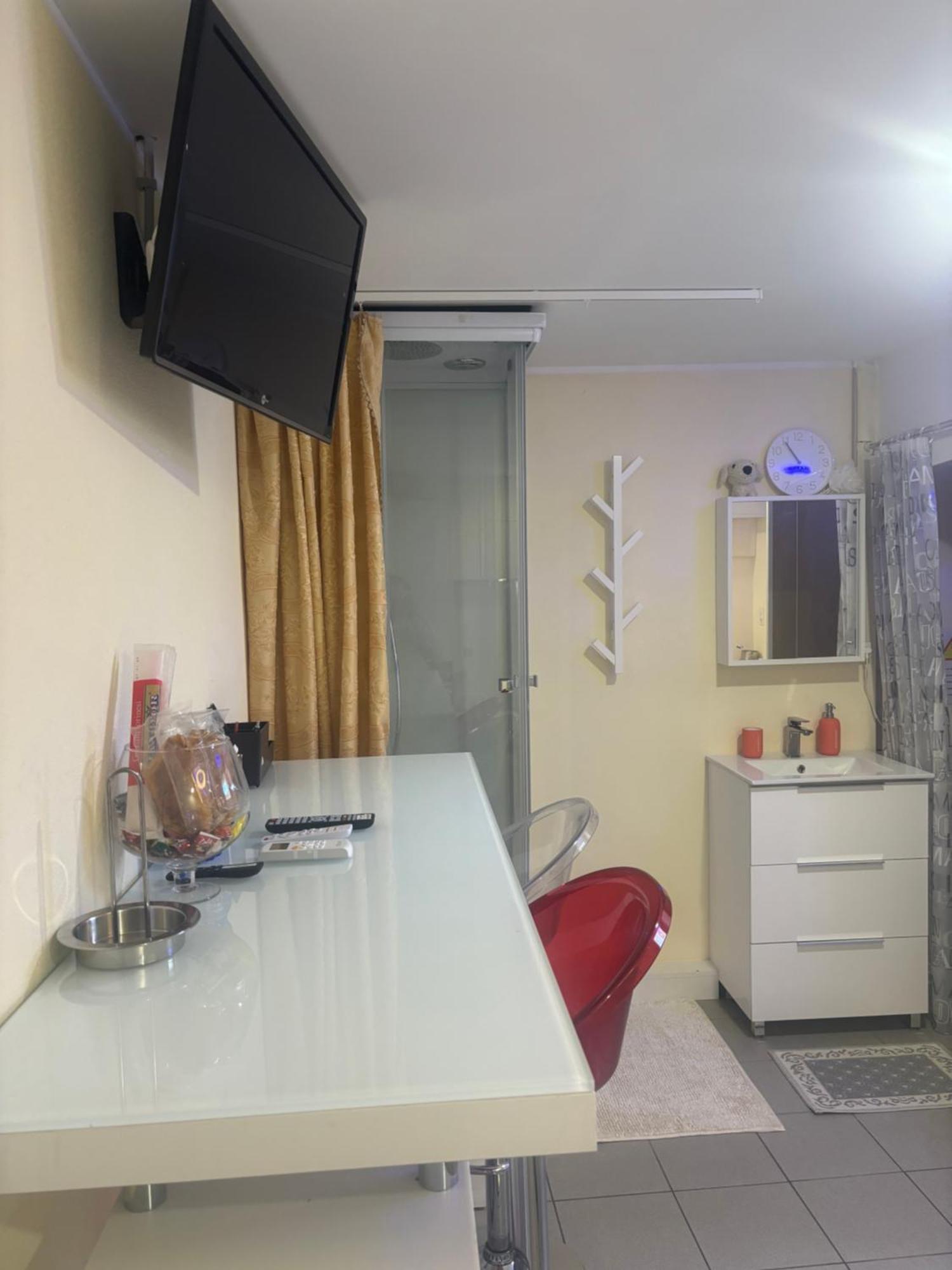 Small Apartments In Lamone Buitenkant foto